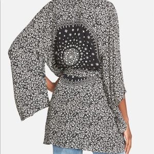 Floral Black/Cream kimono style wrap top, boho | M
